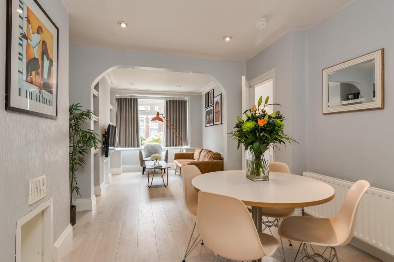 Stylish Home With Smart Technology Belfast Eksteriør billede