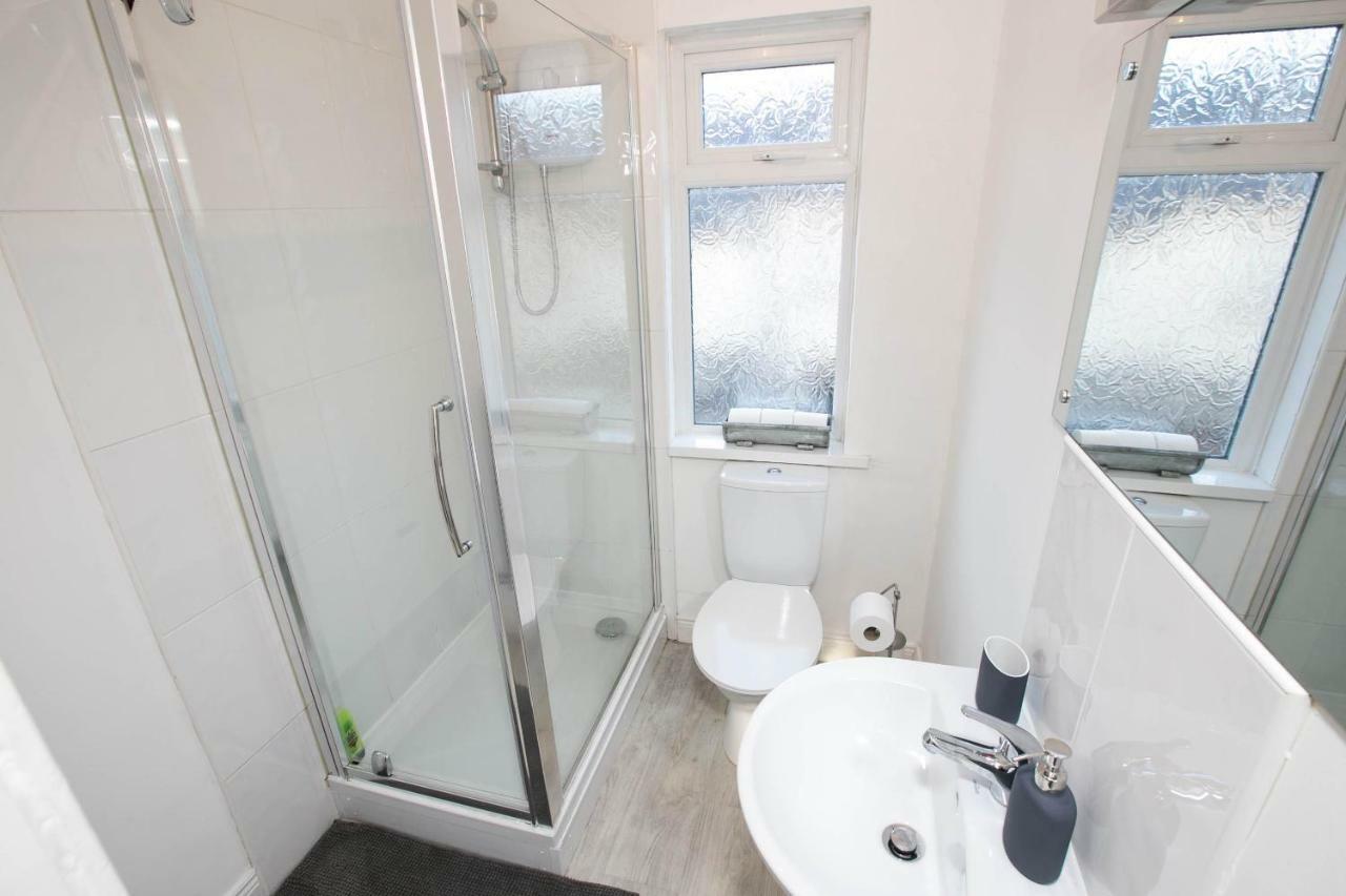 Stylish Home With Smart Technology Belfast Eksteriør billede